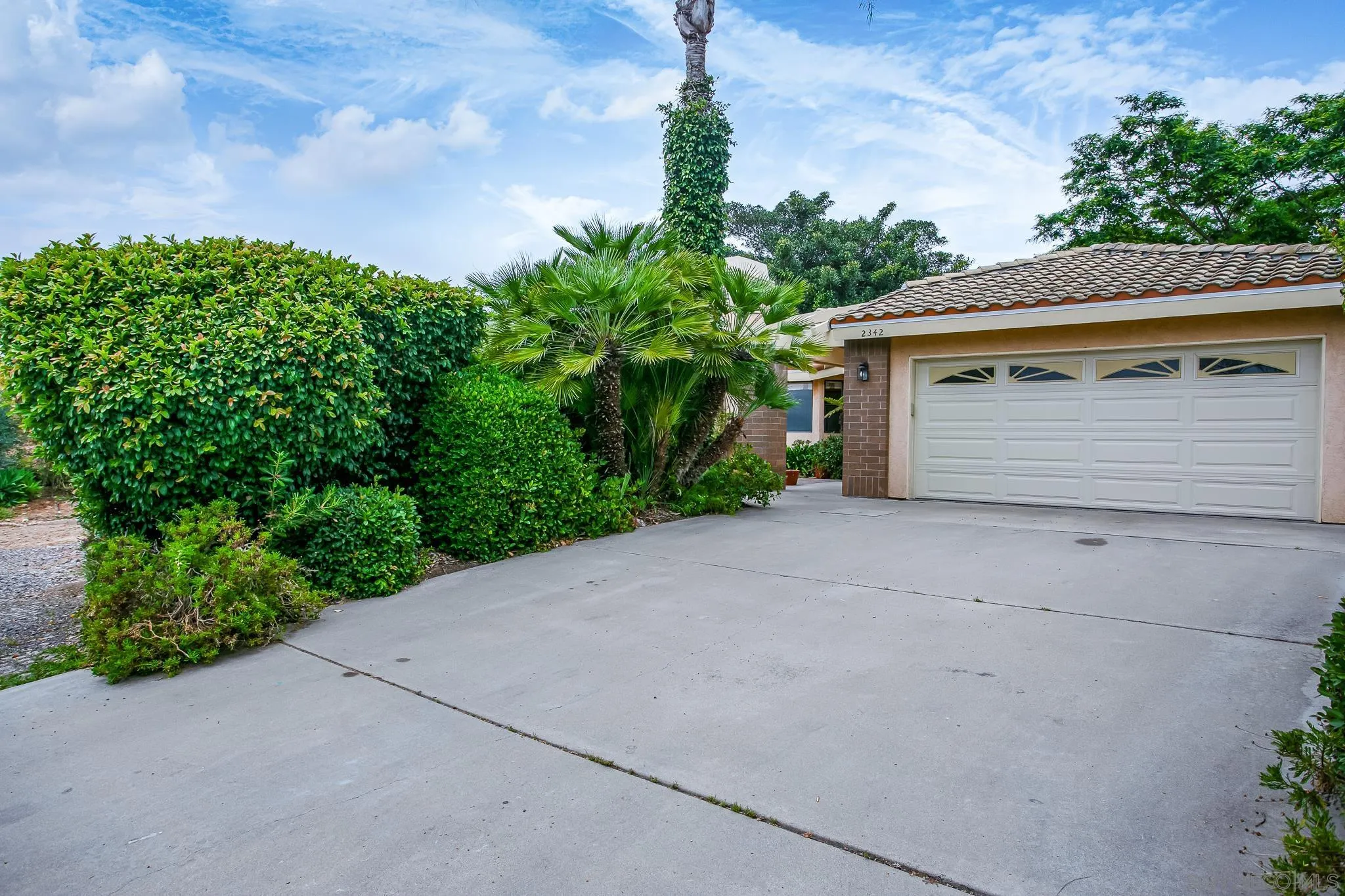 2342 Helix Street Spring Valley, CA 91977 - Photo 9 of 43 Gallery Image 9