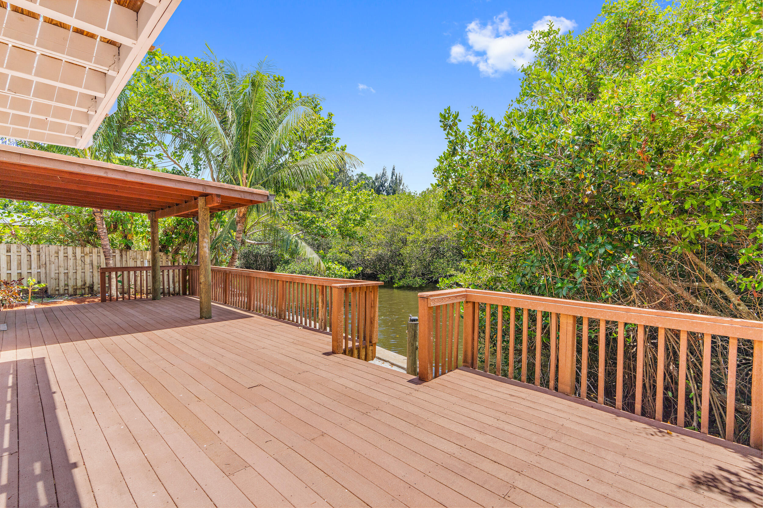 116 Southeast Villas Street Stuart, FL 34994 - Photo 19 of 25 116 SE Villas St-19