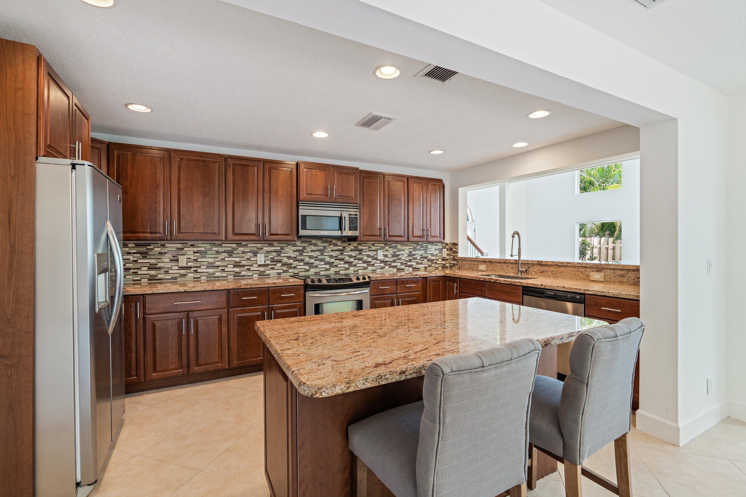 116 Southeast Villas Street Stuart, FL 34994 - Photo 6 of 25 116 SE Villas St-14