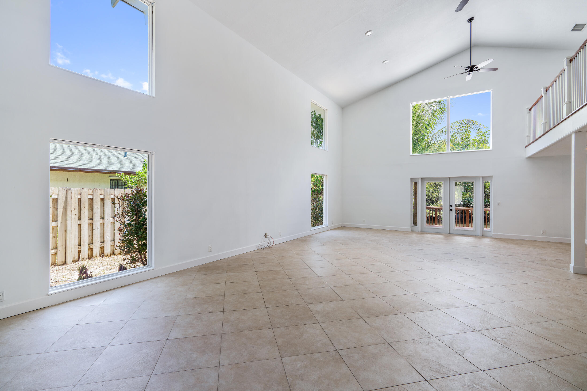 116 Southeast Villas Street Stuart, FL 34994 - Photo 8 of 25 116 SE Villas St-6