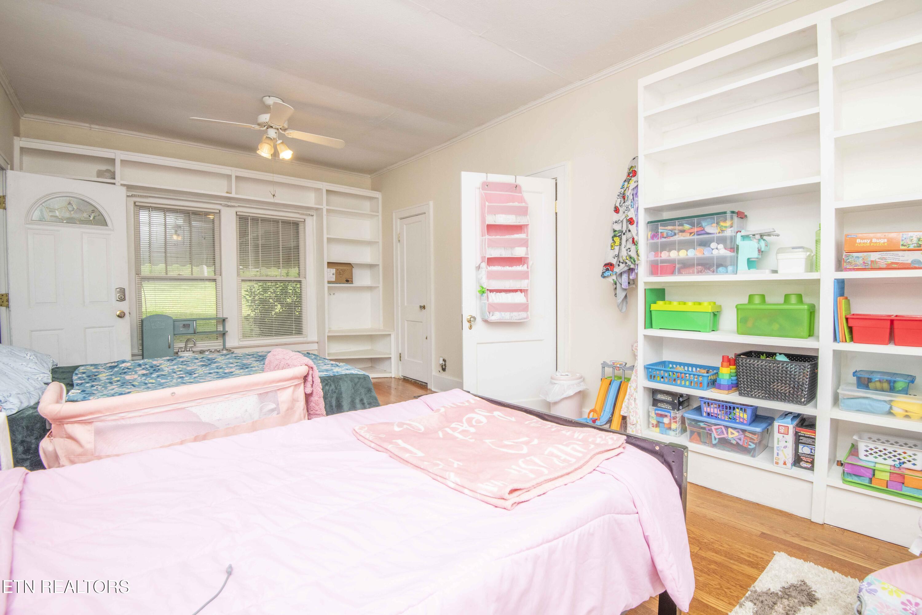 17761 Alberta Street Oneida, TN 37841 - Photo 26 of 56 bed_1