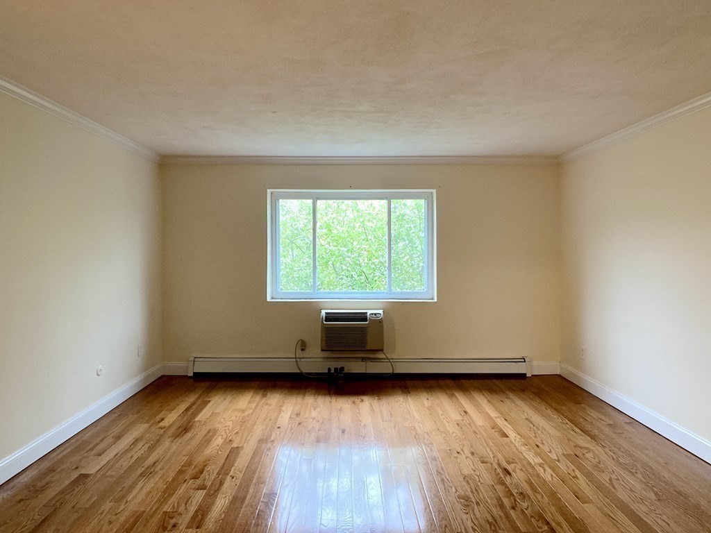 74 Bryon Road, Unit 6 Chestnut Hill, MA 02467 - Photo 3 of 13