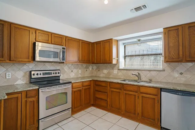 $314,000 | 5118 Ledgestone Drive, Fort Worth, TX 76132