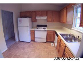412 B Devon Road Staunton, VA 24401 - Photo 3 of 12 Gallery Image 3