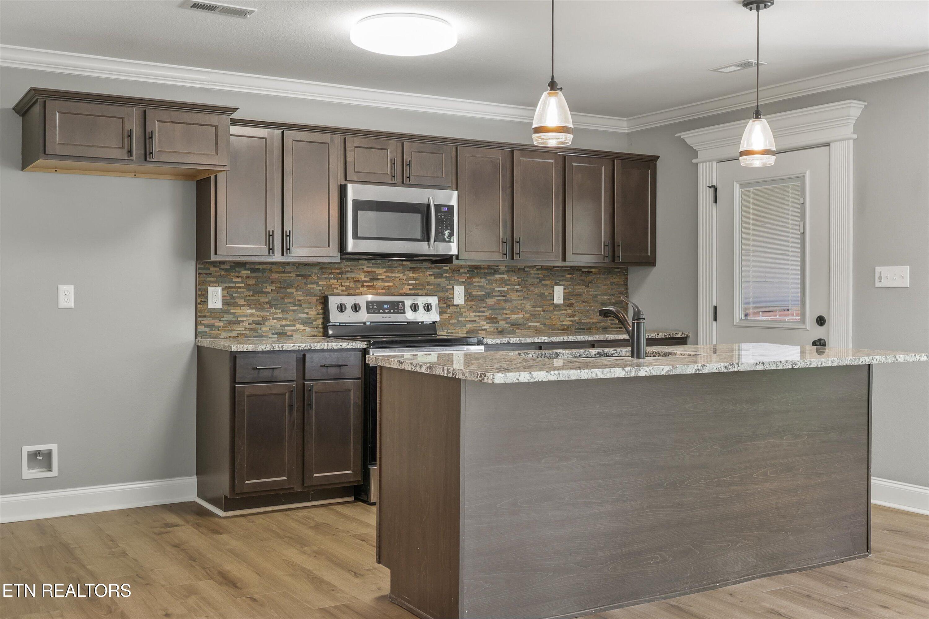 720 Hunter Crest Road Maryville, TN 37803 - Photo 12 of 38 12-720 Hunter Crst Rd08