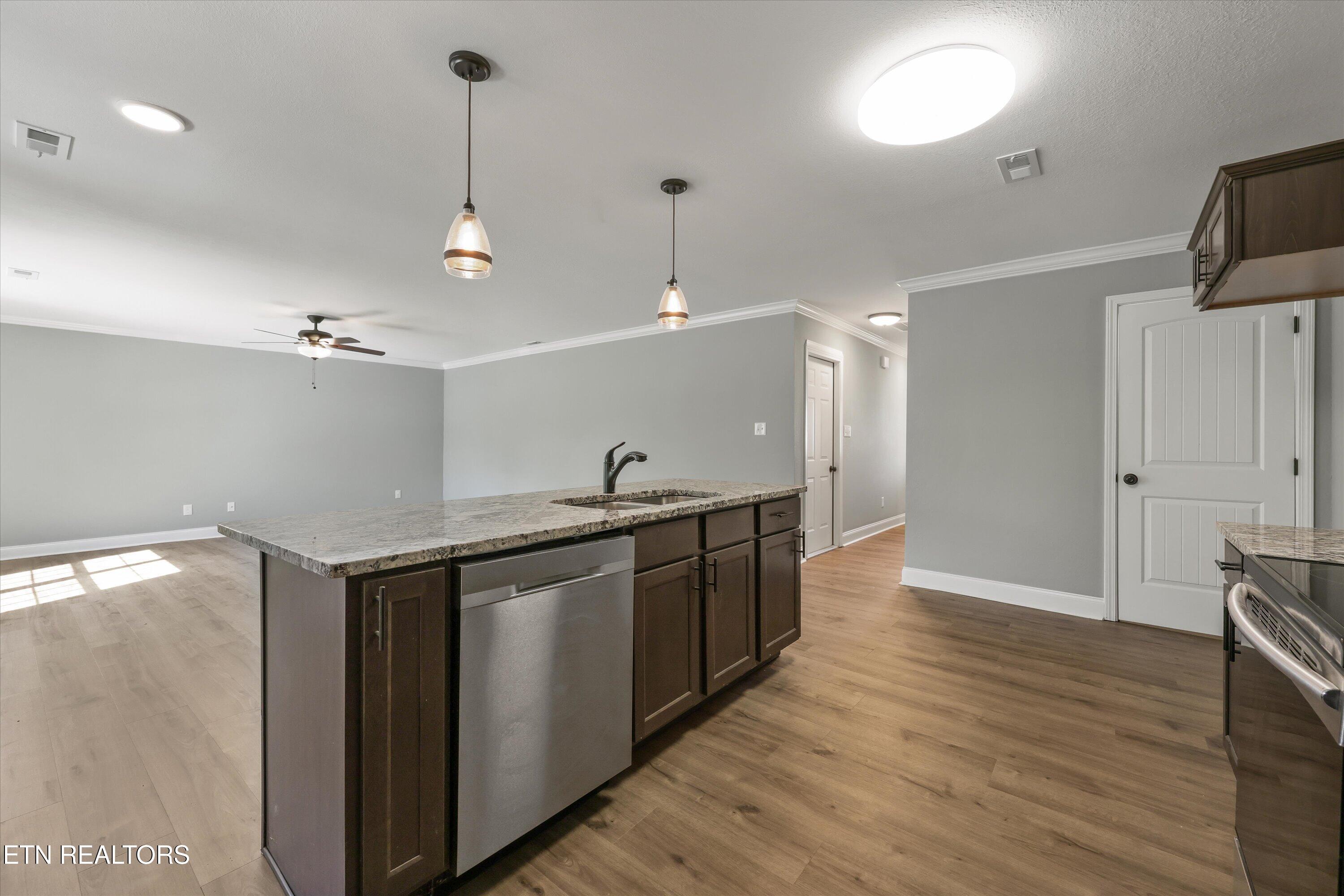 720 Hunter Crest Road Maryville, TN 37803 - Photo 16 of 38 16-720 Hunter Crst Rd12