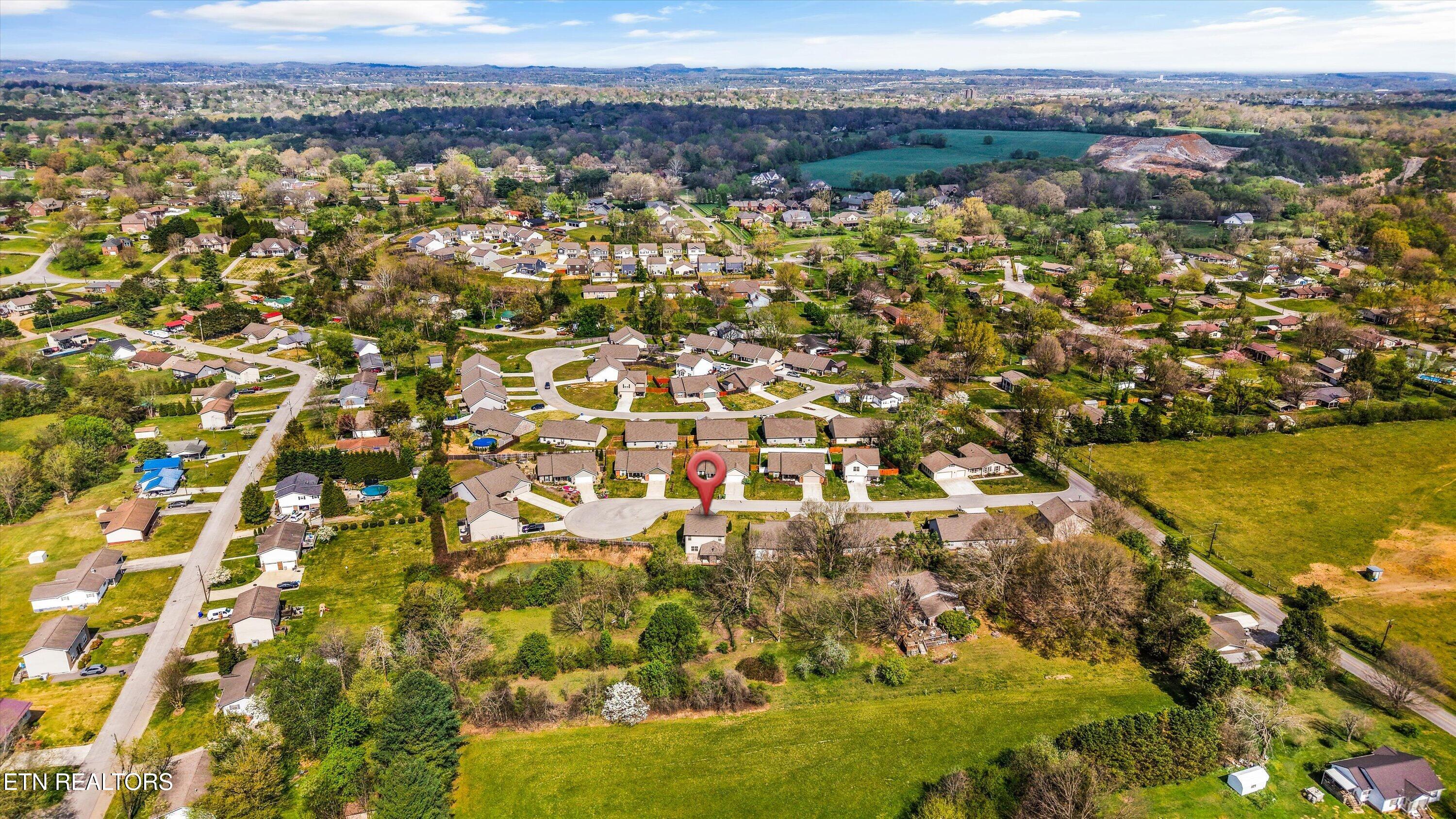 720 Hunter Crest Road Maryville, TN 37803 - Photo 35 of 38 39-720 Hunter Crst Rd36