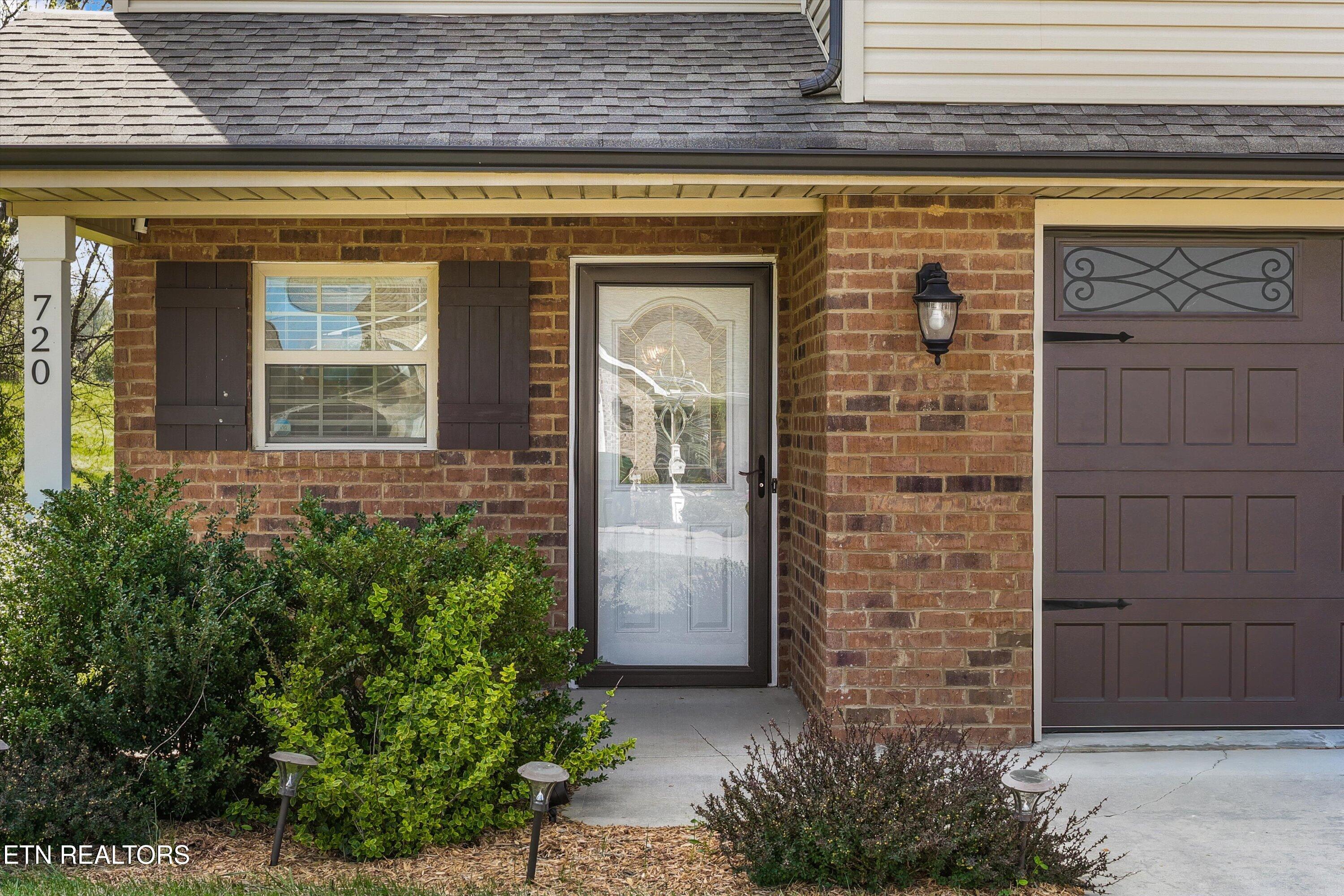 720 Hunter Crest Road Maryville, TN 37803 - Photo 5 of 38 05-720 Hunter Crst Rd30