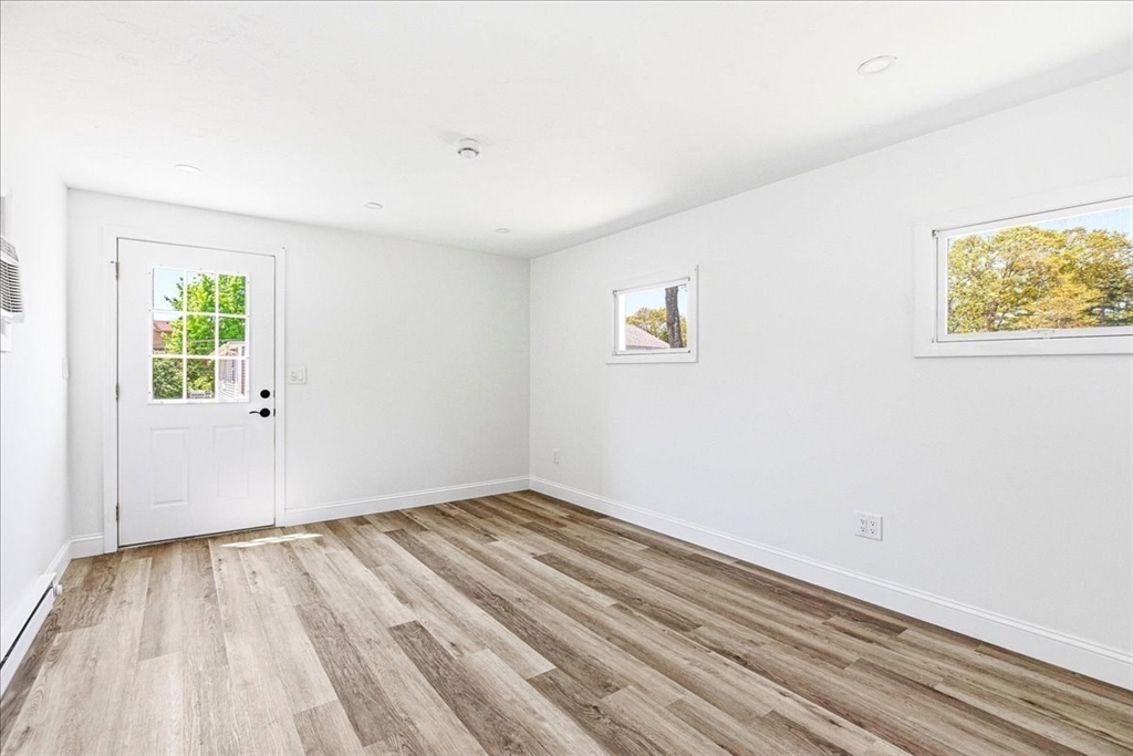 64 Rose Point Avenue Wareham, MA 02576 - Photo 32 of 37