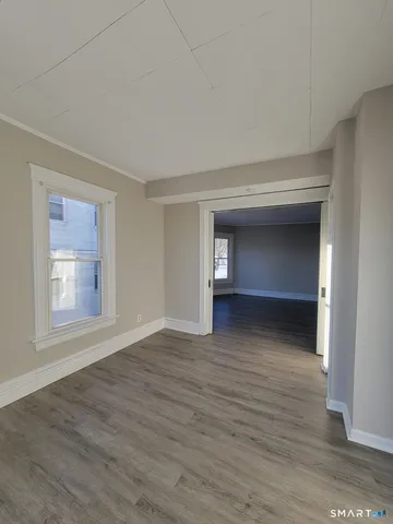 $1,195 | 187 Hart Street, New Britain, CT 06052