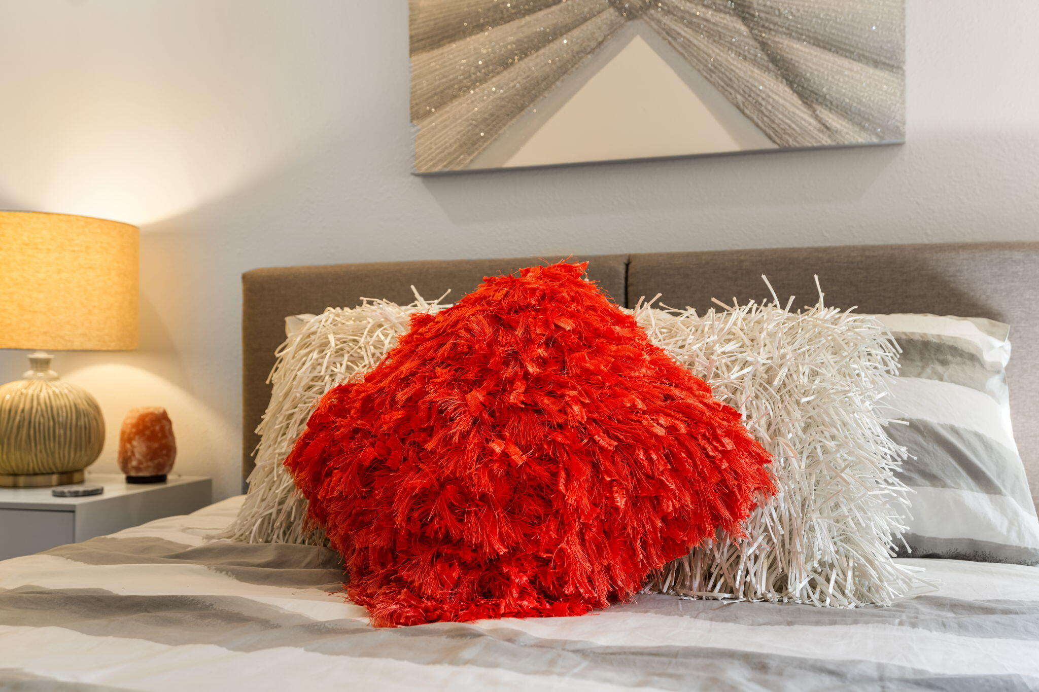 877 East Arenas Road Palm Springs, CA 92262 - Photo 35 of 43 a bedroom with a bed and a night stand