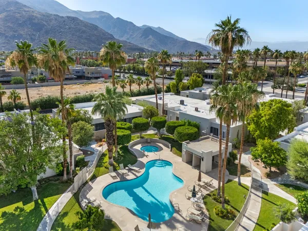 $3,500 | 877 East Arenas Road, Palm Springs, CA 92262