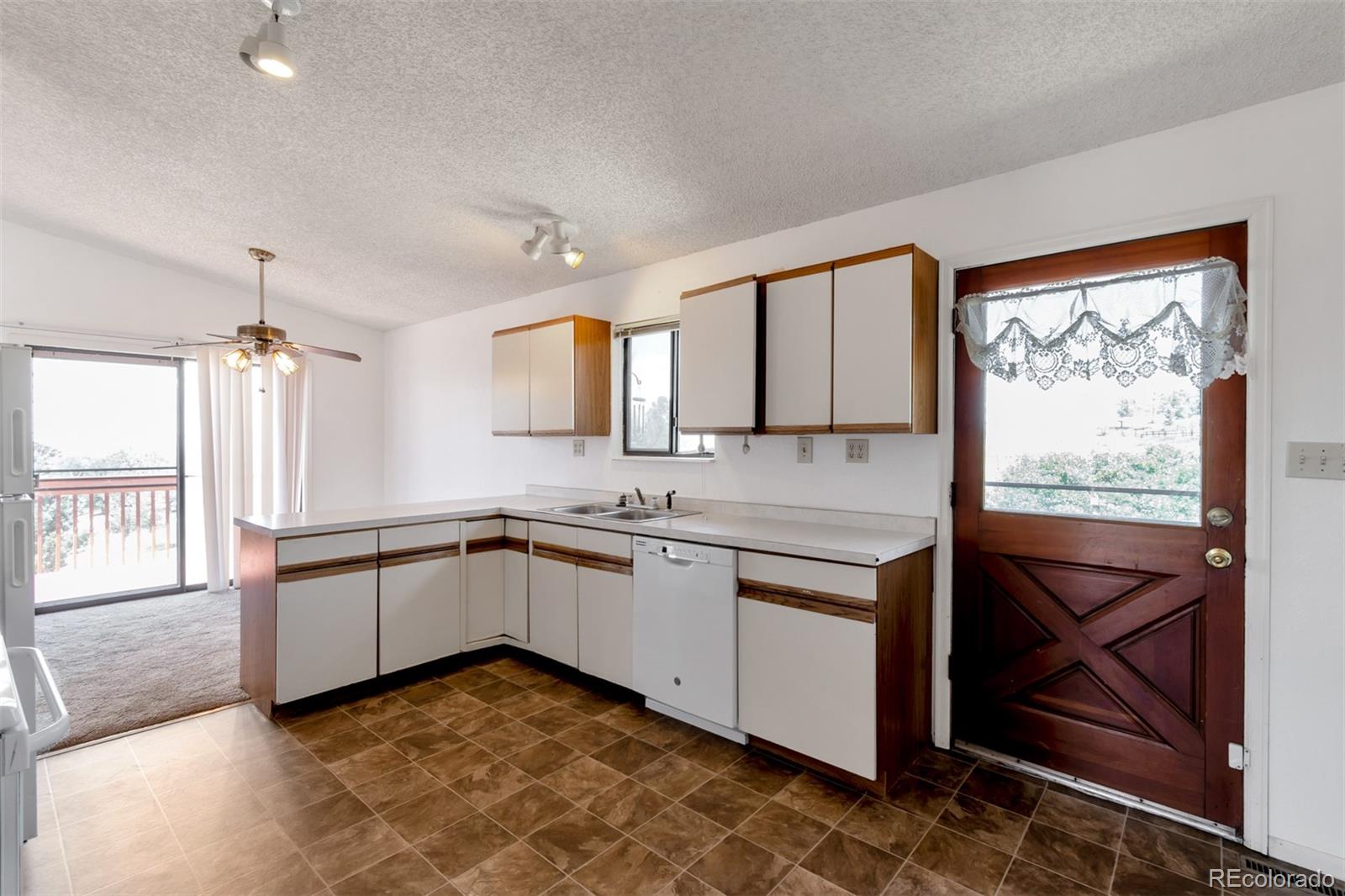8723 Pawnee Road Parker, CO 80134 - Photo 3 of 15 Gallery Image 3