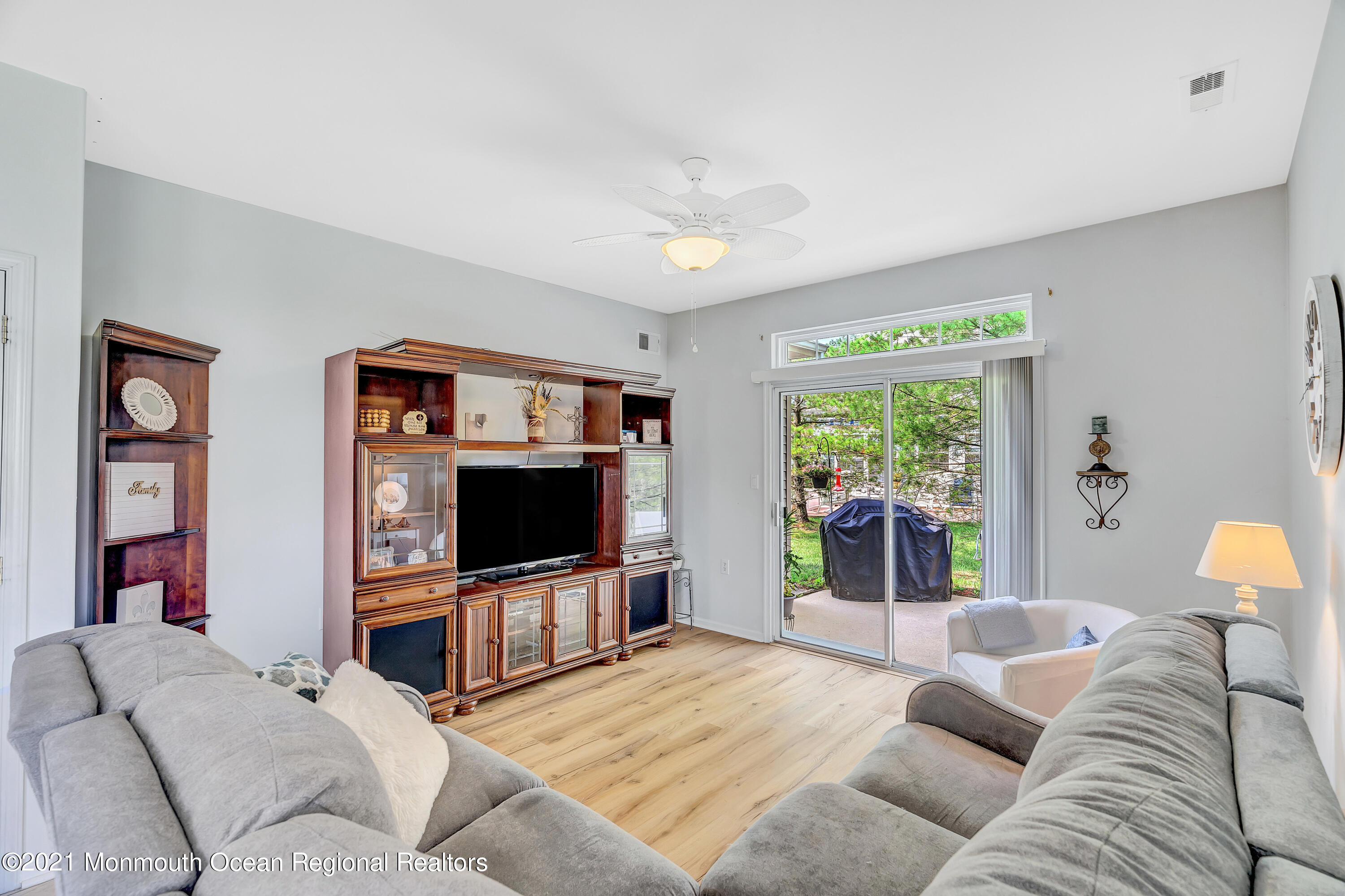 42 Ravenna Road Manchester Township, NJ 08759 - Photo 20 of 32 019_dsc00106_07_08_09_10