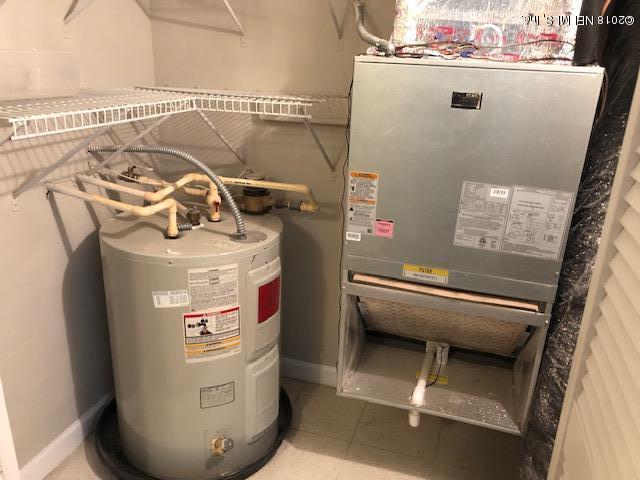 8550 Touchton Road, Unit 938 Jacksonville, FL 32216 - Photo 18 of 32 a view of water heater room