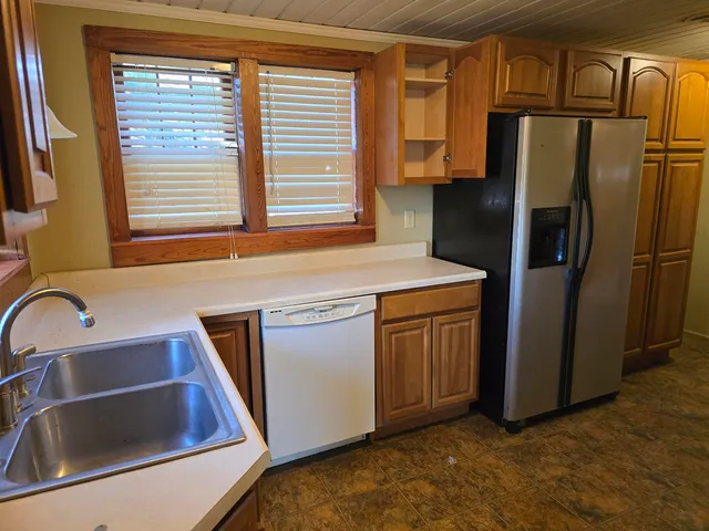 $85,000 | 550 Old Broughton Road, Eldorado, IL 62930