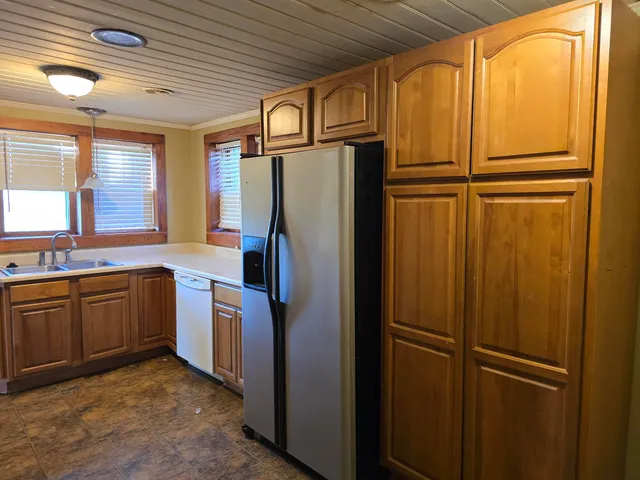 $85,000 | 550 Old Broughton Road, Eldorado, IL 62930