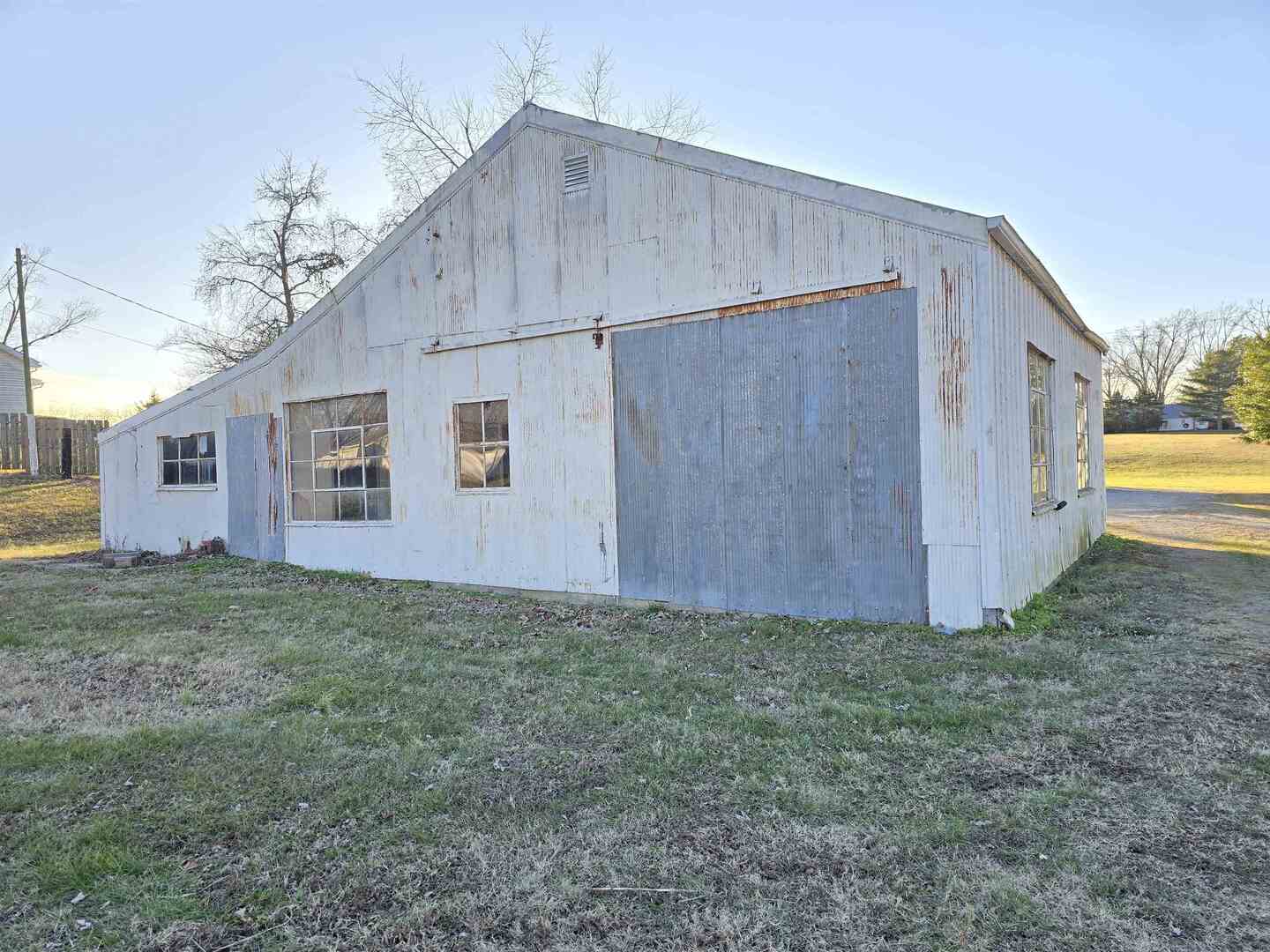 550 Old Broughton Road Eldorado, IL 62930 - Photo 7 of 23 Gallery Image 7