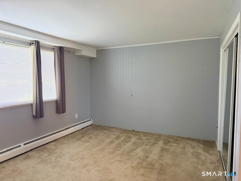 264 Lyman Road, Unit 11 Wolcott, CT 06716 - Photo 9 of 19 Primary Bedroom