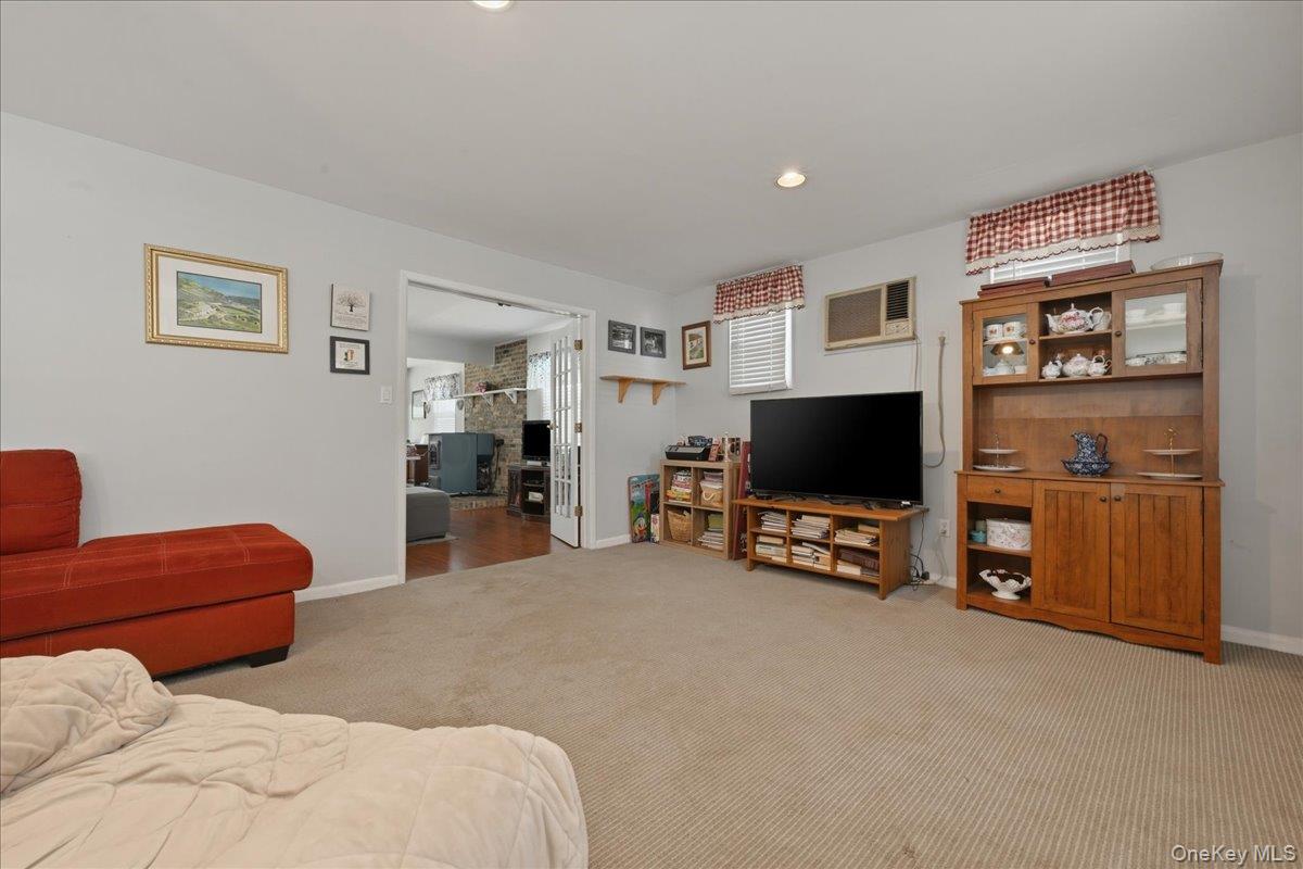 41 Sugar Maple Road Levittown, NY 11756 - Photo 5 of 16
