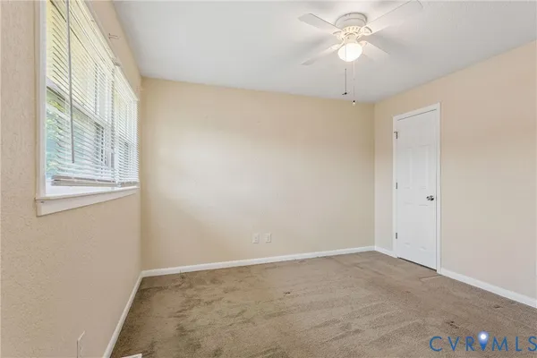 $310,000 | 6 Barnes Court, Hampton, VA 23664