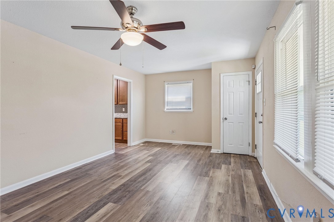 6 Barnes Court Hampton, VA 23664 - Photo 7 of 38