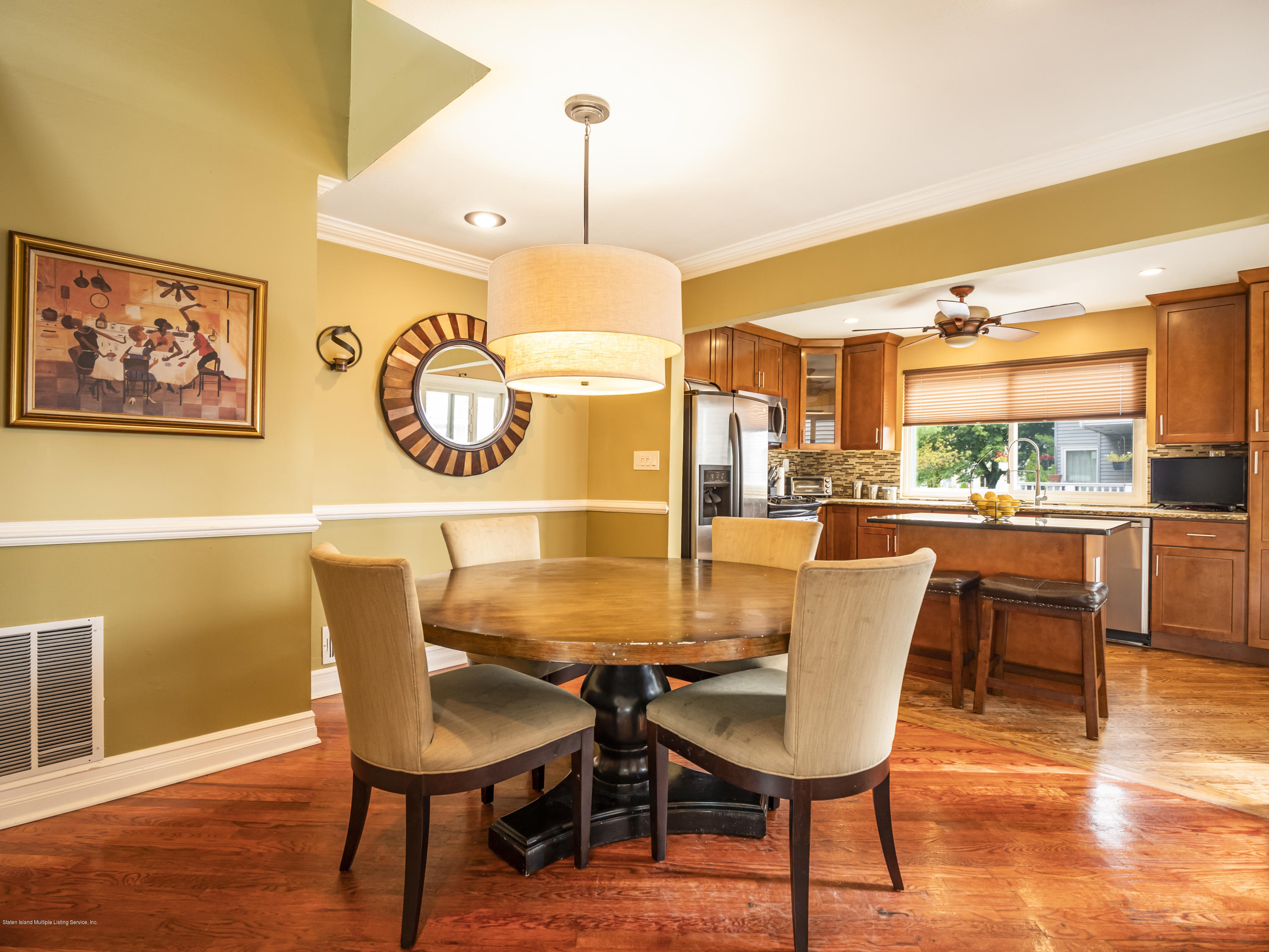 937 Goethals Road North Staten Island, NY 10303 - Photo 5 of 34 937 Goethals Road North_08