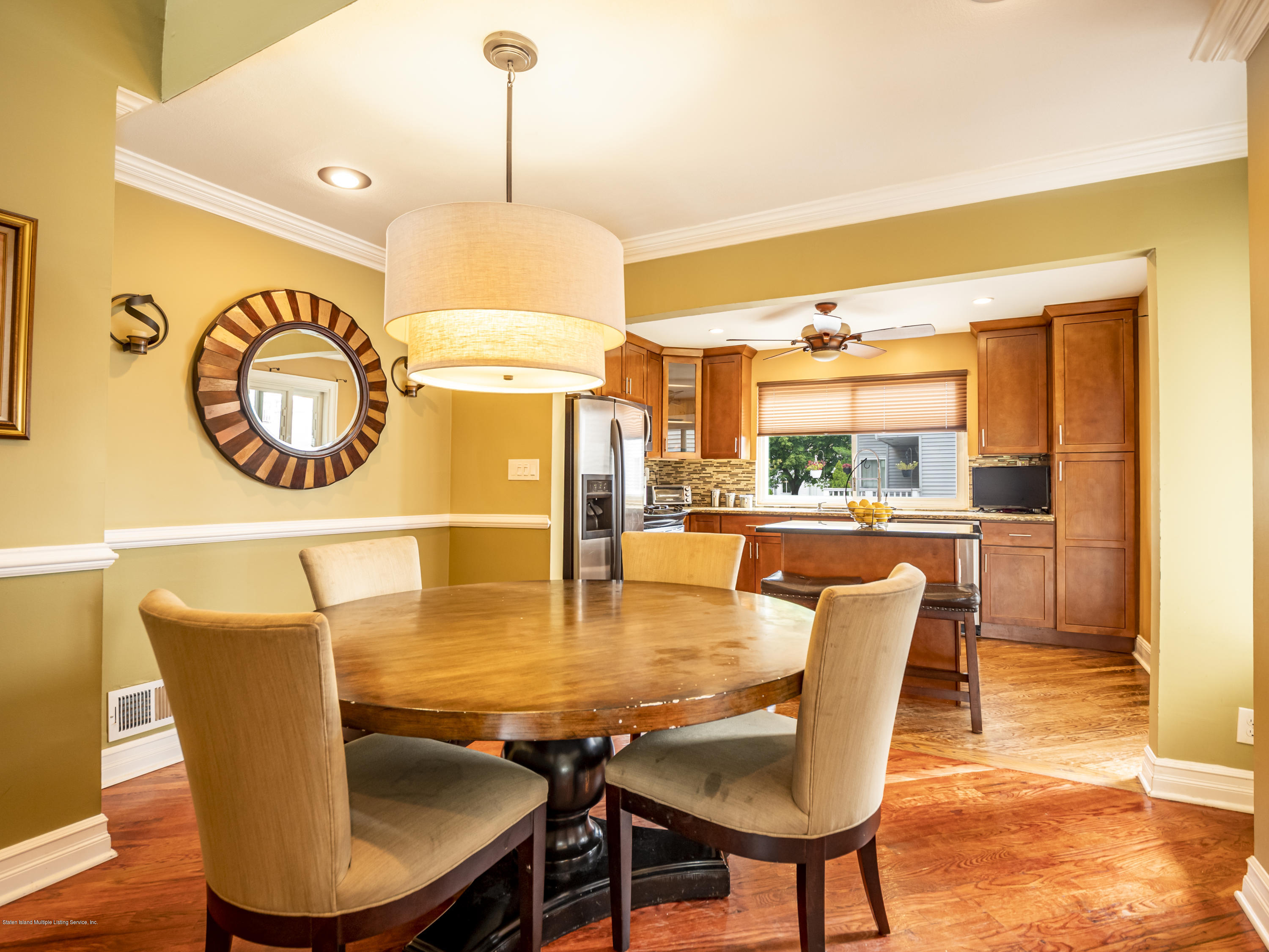 937 Goethals Road North Staten Island, NY 10303 - Photo 6 of 34 937 Goethals Road North_09