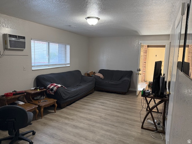 72 880 North, Unit 2 Provo, UT 84604 - Photo 2 of 9 Laminate wood-finish flooring throughout the living space