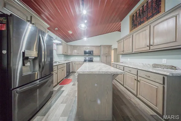 $349,900 | 3010 County Road 2330, Salem, MO 65560