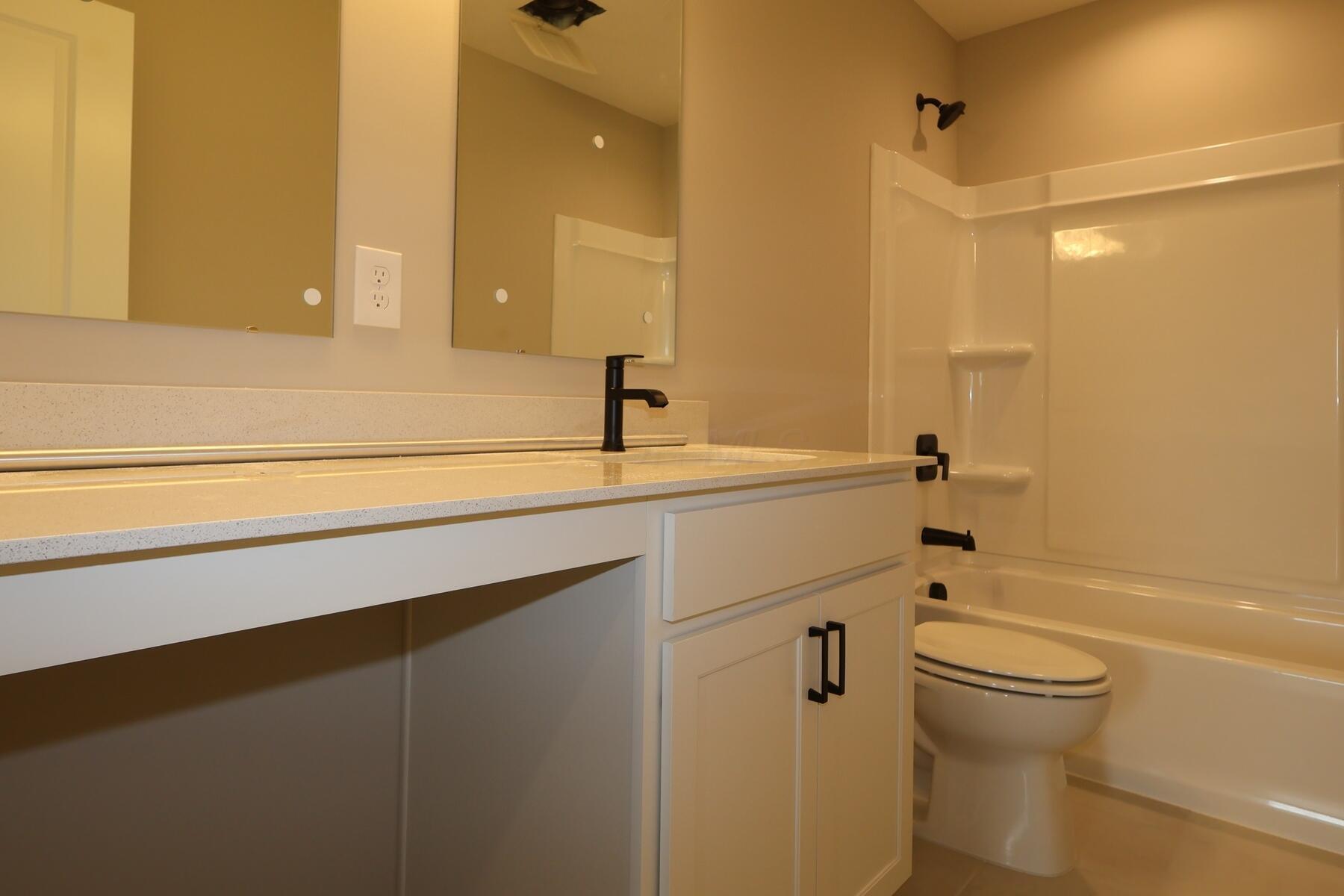 1662 Stinson Road Delaware, OH 43015 - Photo 13 of 23 Bathroom