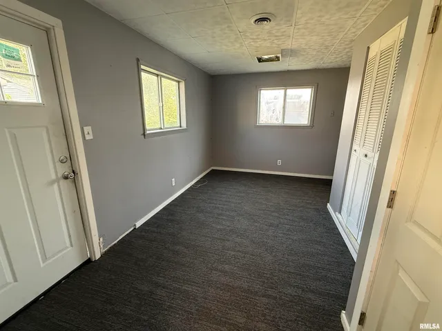 $109,900 | 1219 East Moneta Avenue, Peoria Heights, IL 61616