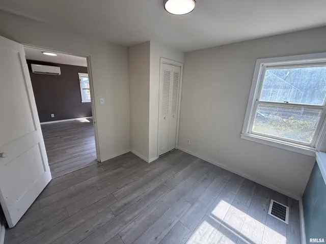 $109,900 | 1219 East Moneta Avenue, Peoria Heights, IL 61616