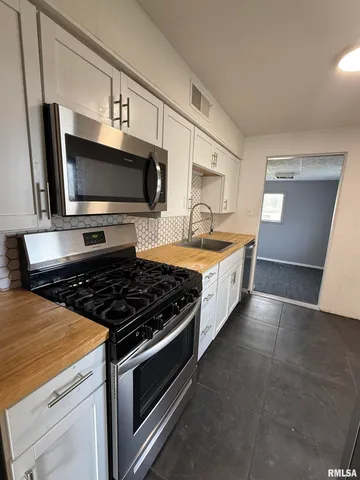 $109,900 | 1219 East Moneta Avenue, Peoria Heights, IL 61616