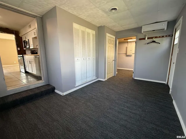 $109,900 | 1219 East Moneta Avenue, Peoria Heights, IL 61616