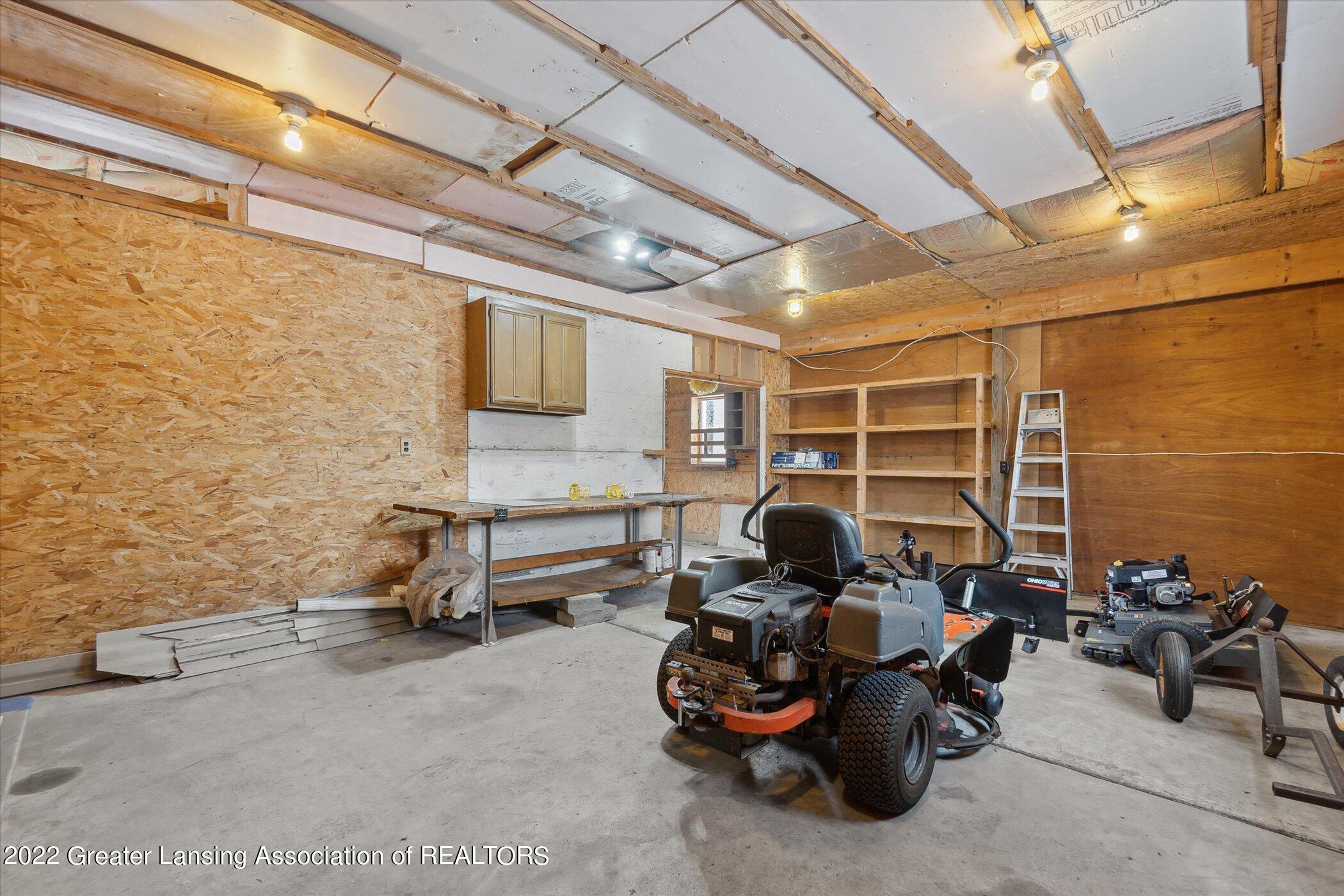 6830 Ditch Road Chesaning, MI 48616 - Photo 39 of 48 42-6830-Ditch-Rd-Chesaning-MI-48616-Wind