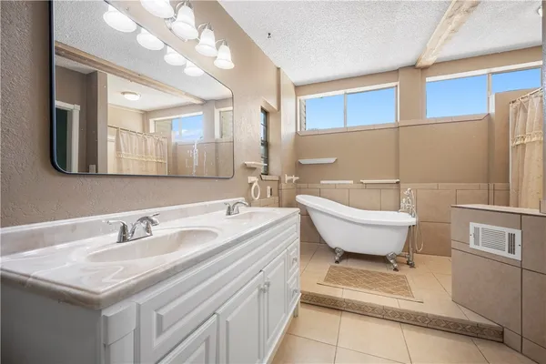 $699,000 | 3949 County Road 4705, Aransas Pass, TX 78336