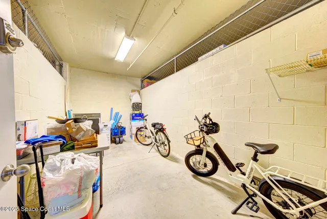 a view of building with outdoor space