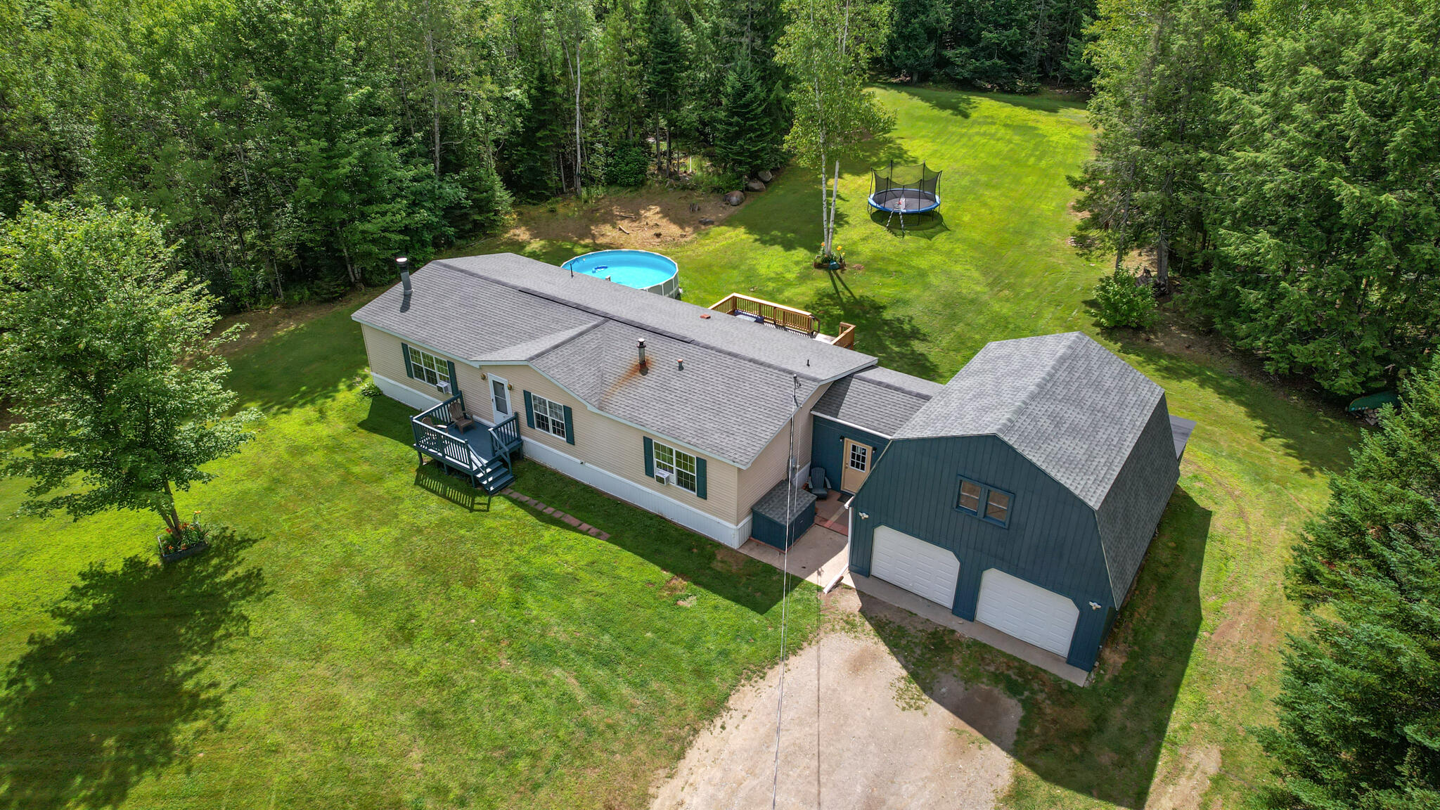 469 Townhouse Road Kenduskeag, ME 04450 - Photo 37 of 46 dji_fly_20250721_150320_925_175312467442