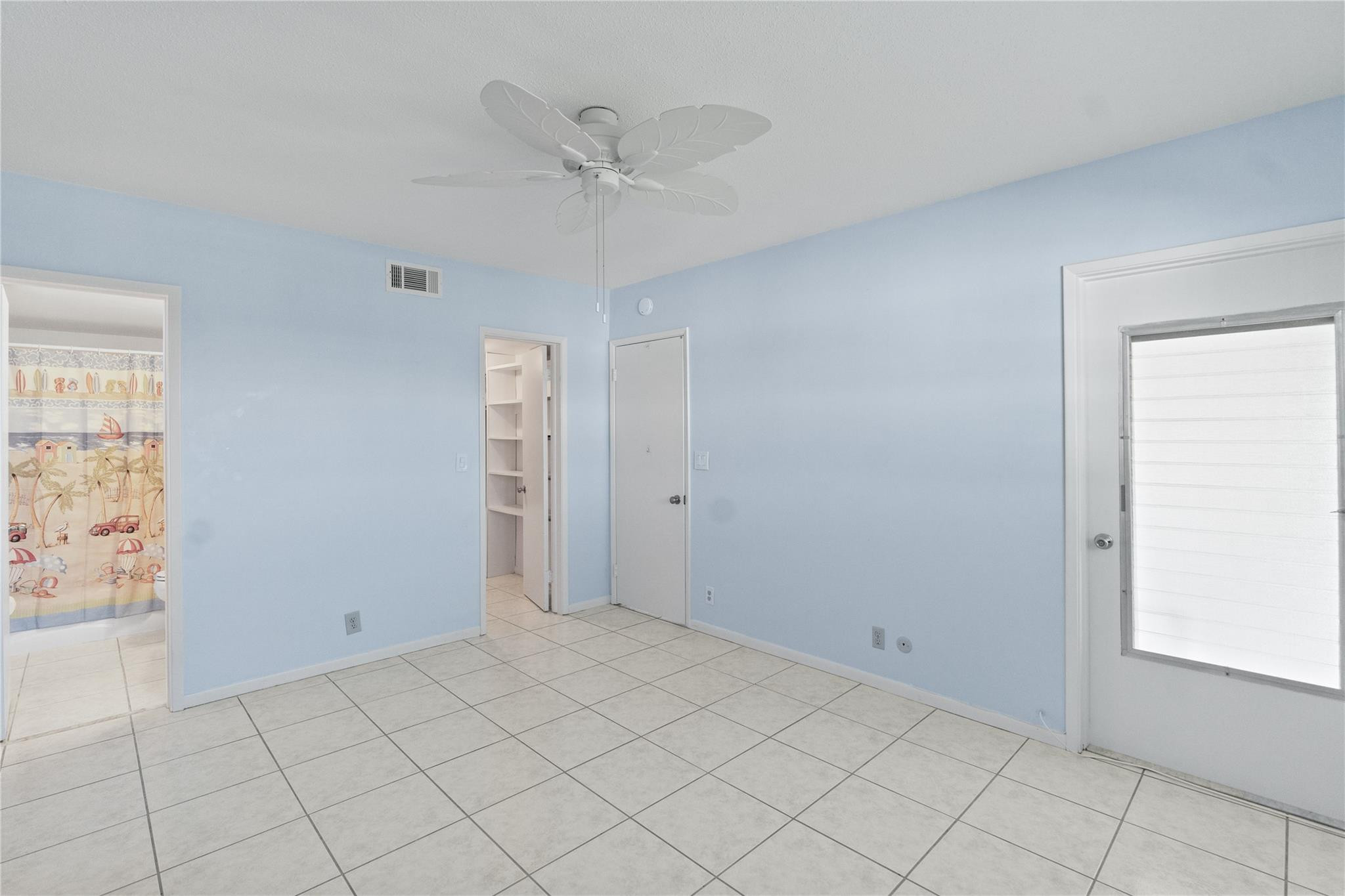 2050 Northeast 39th Street, Unit 302E Lighthouse Point, FL 33064 - Photo 30 of 36 Photo 30