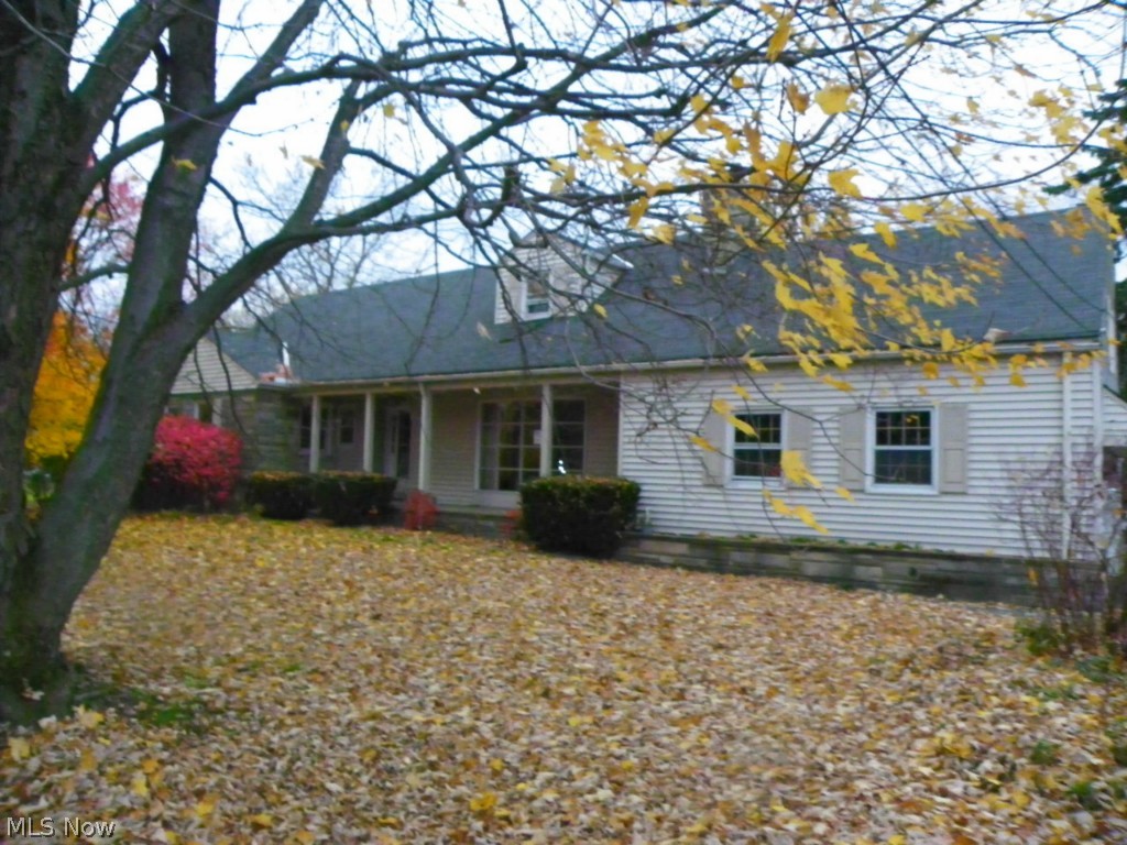 1229 Bell Road South Russell, OH 44022 - Photo 1 of 15 Gallery Image 1