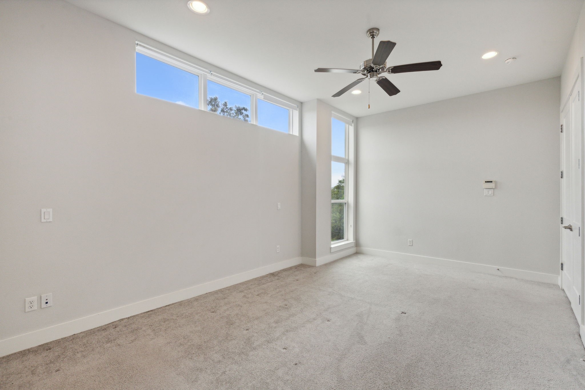 843 West 23rd Street, Unit B Houston, TX 77008 - Photo 27 of 34 a view of an empty room