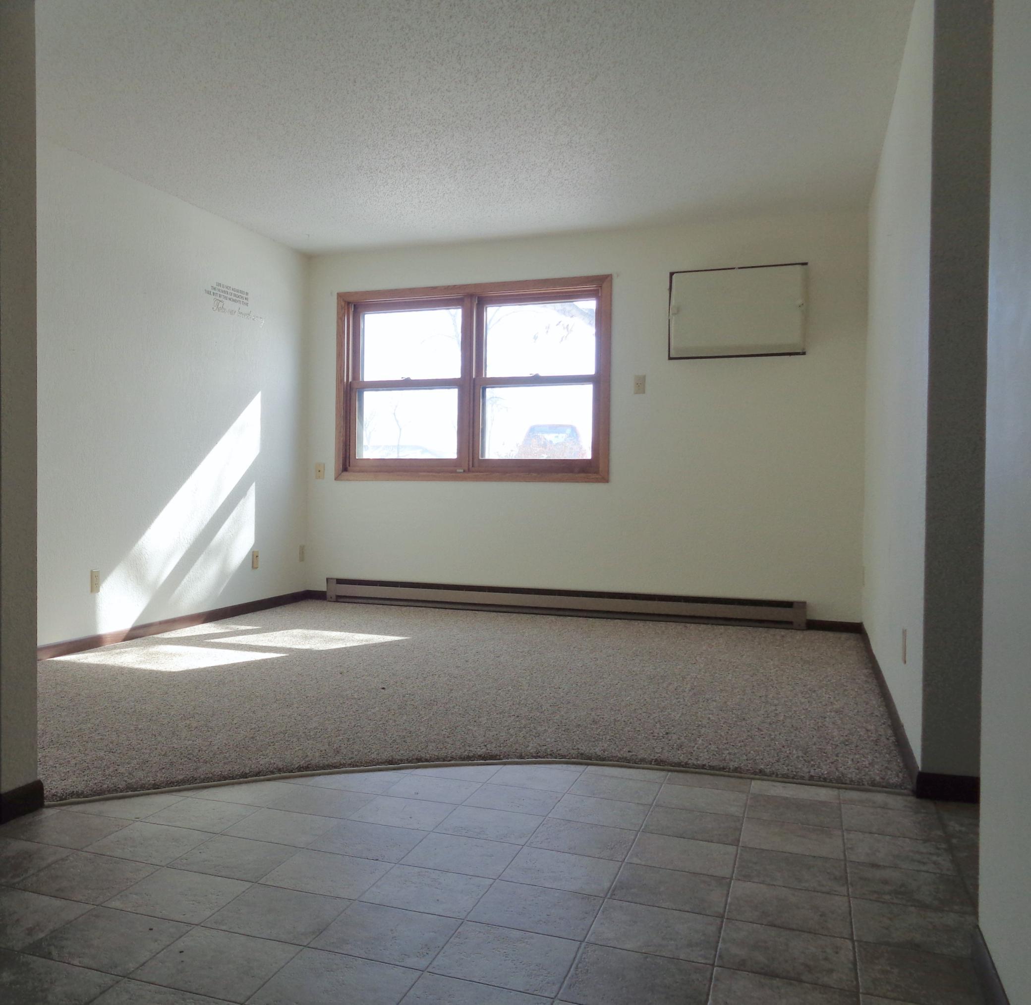 200 10th Avenue Southeast, Unit C1 Fairfax, MN 55332 - Photo 5 of 15