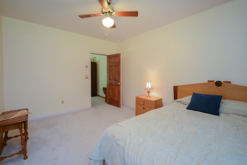 329 Pinedale Road Athol, MA 01331 - Photo 11 of 30