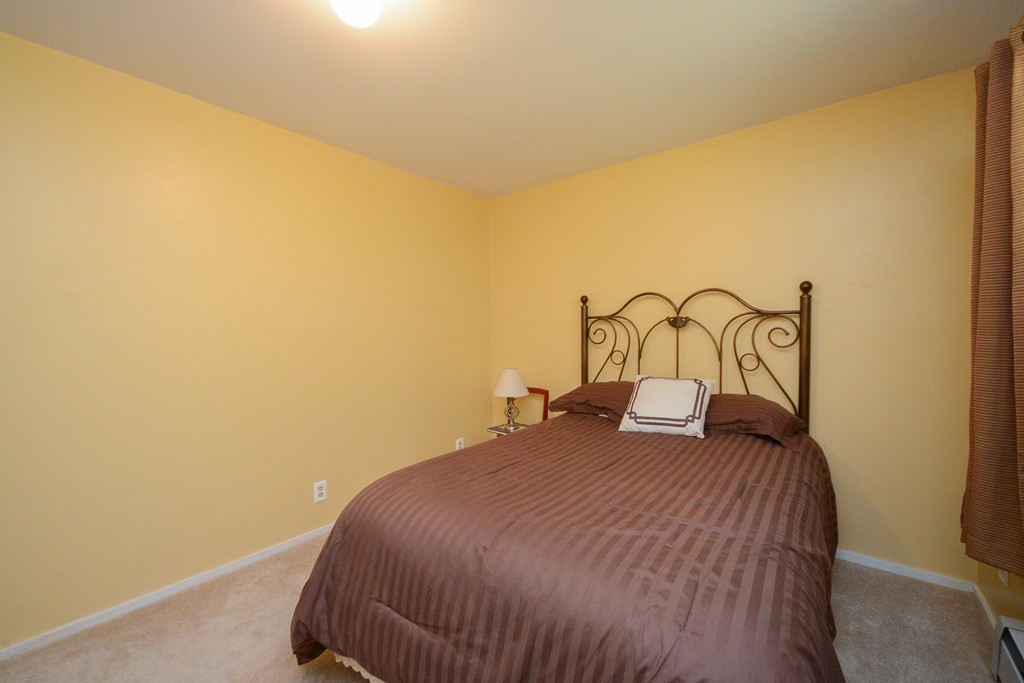 329 Pinedale Road Athol, MA 01331 - Photo 13 of 30