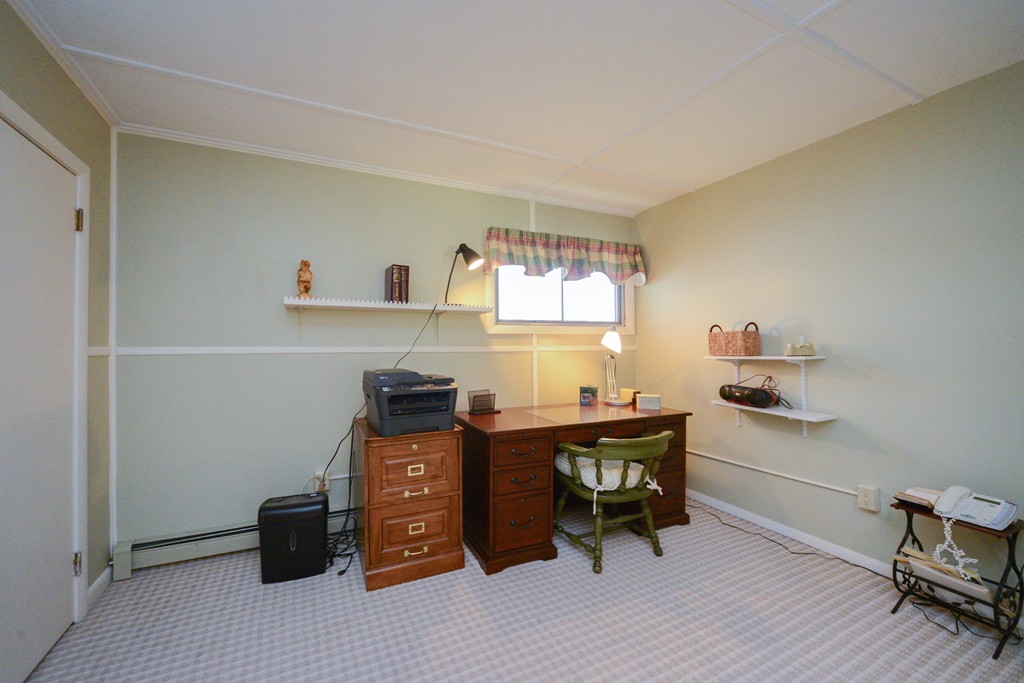 329 Pinedale Road Athol, MA 01331 - Photo 20 of 30