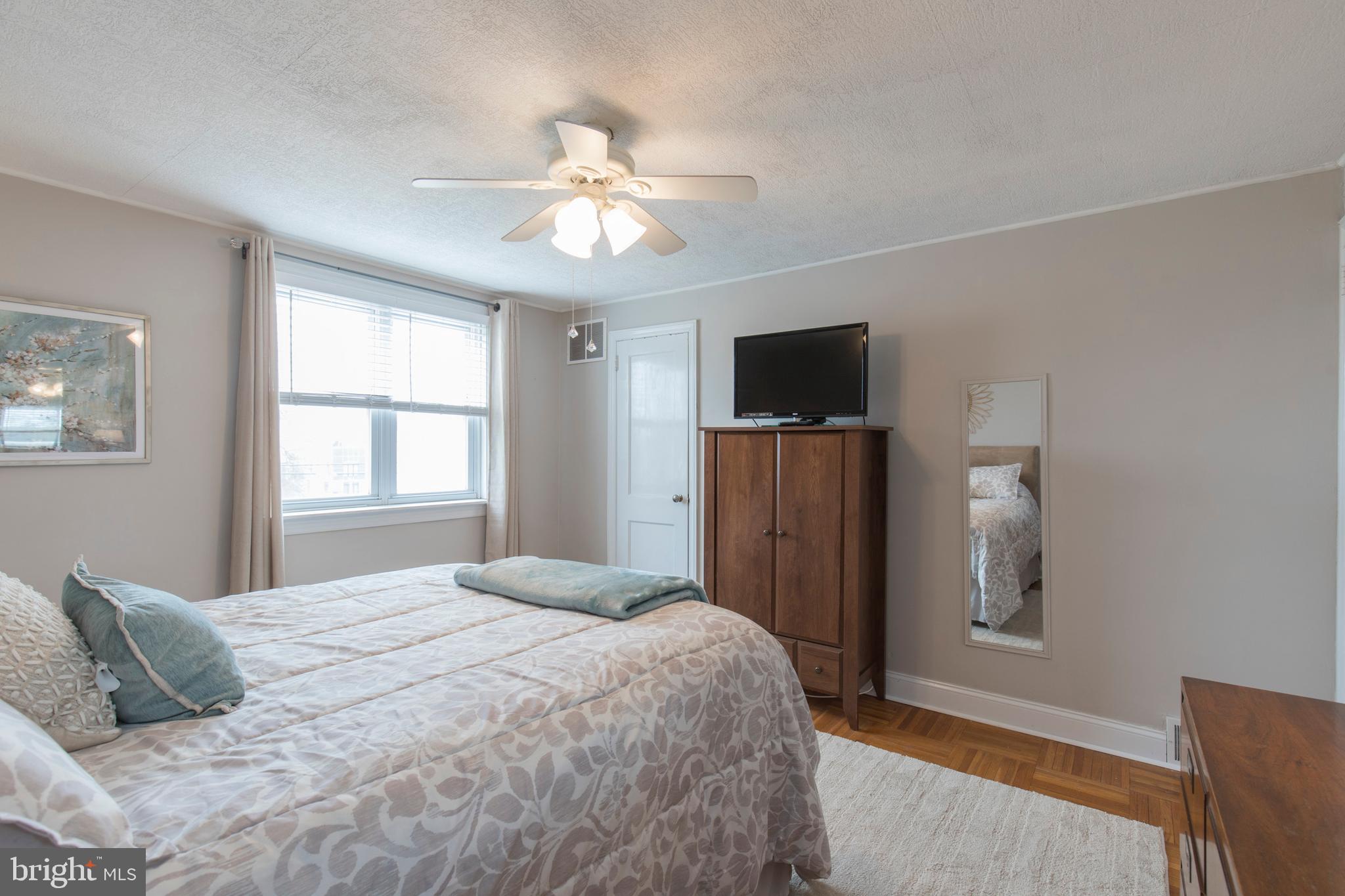 296 Lemonte Street Philadelphia, PA 19128 - Photo 13 of 24 Gallery Image 13