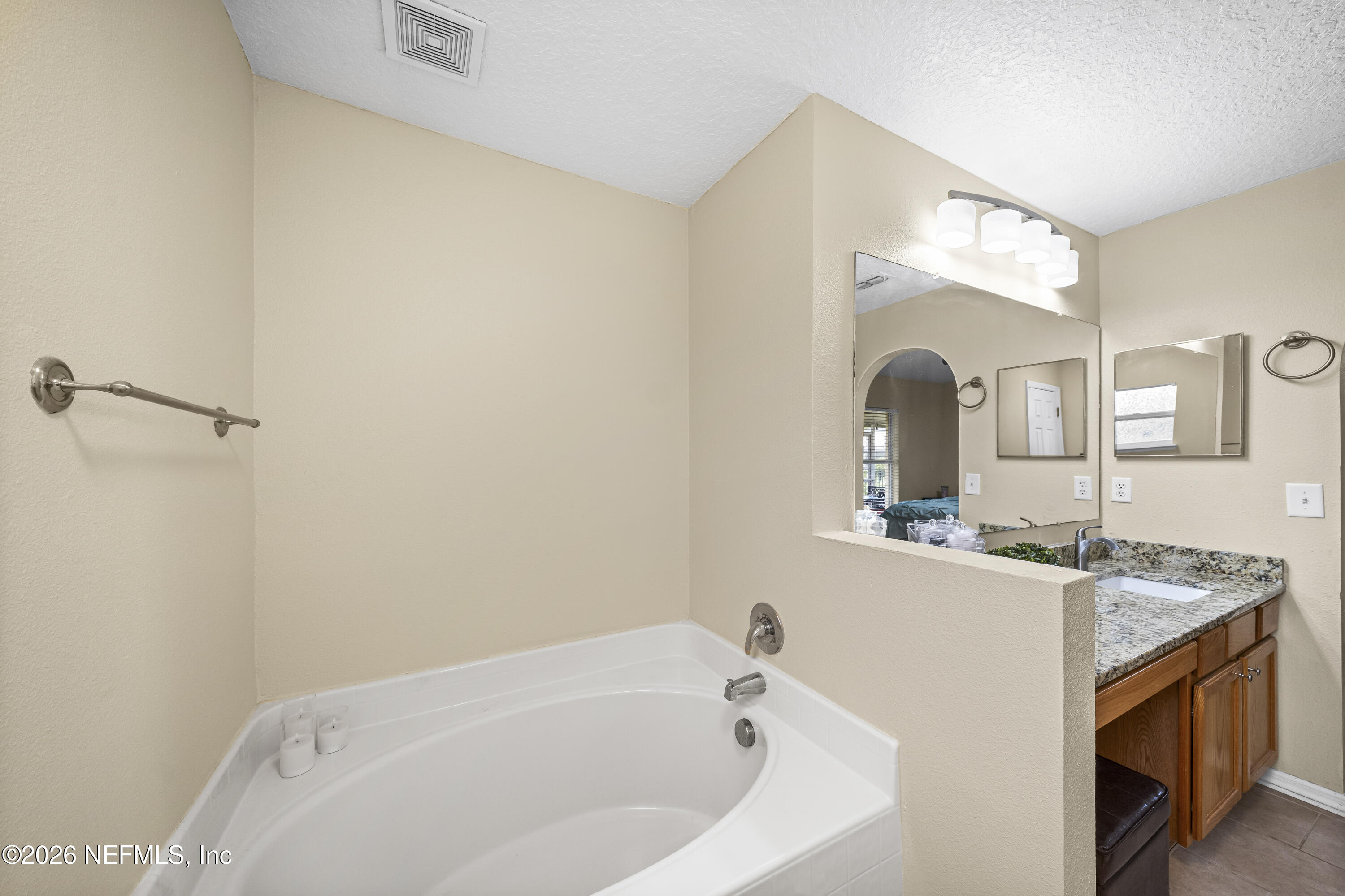 76170 Longleaf Loop Yulee, FL 32097 - Photo 21 of 34 76170 Longleaf Loop (45).JPG-FULL