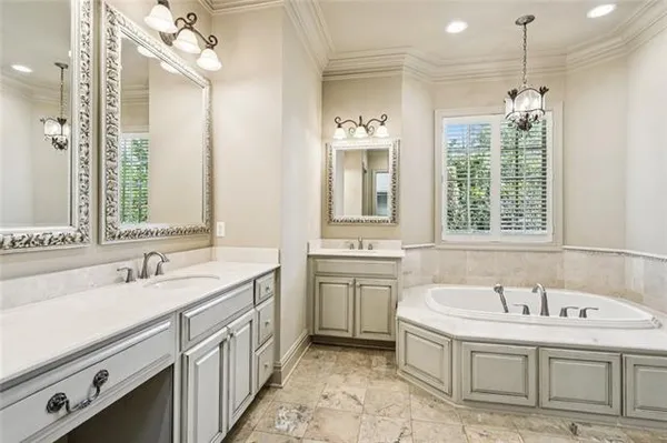 $2,025,000 | 6 Finch Lane, Mandeville, LA 70471
