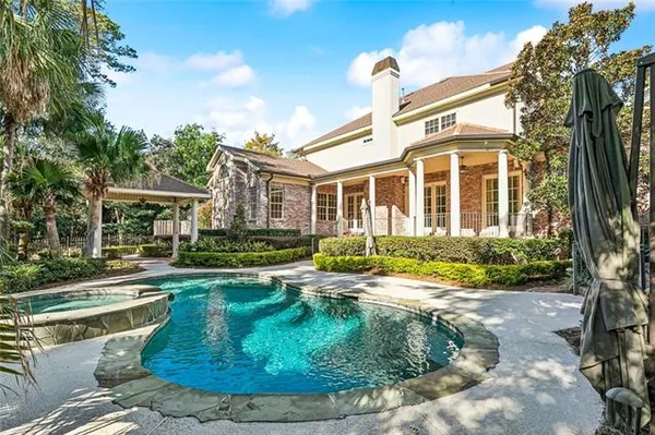 $2,025,000 | 6 Finch Lane, Mandeville, LA 70471